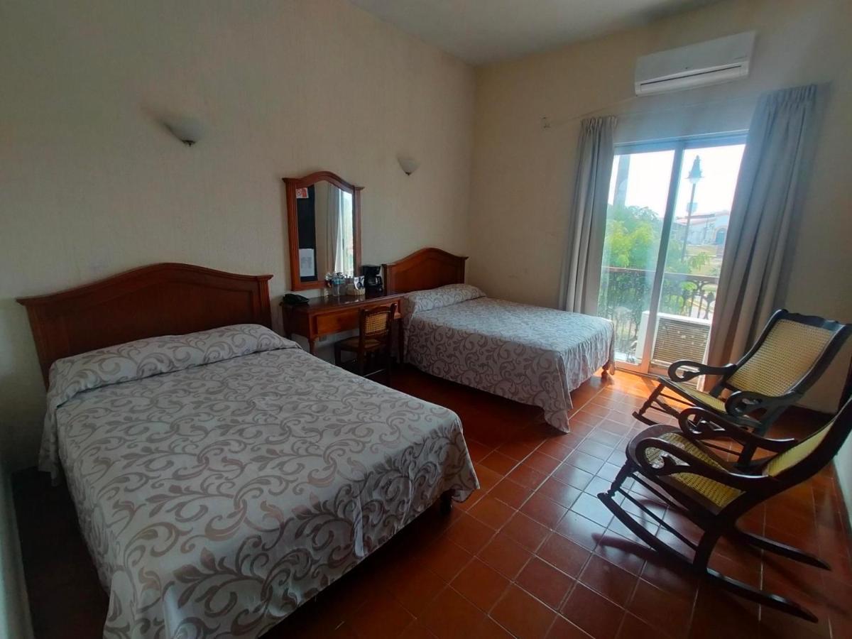 Hotel Posada Dona Lala Тлакотаплан Екстериор снимка