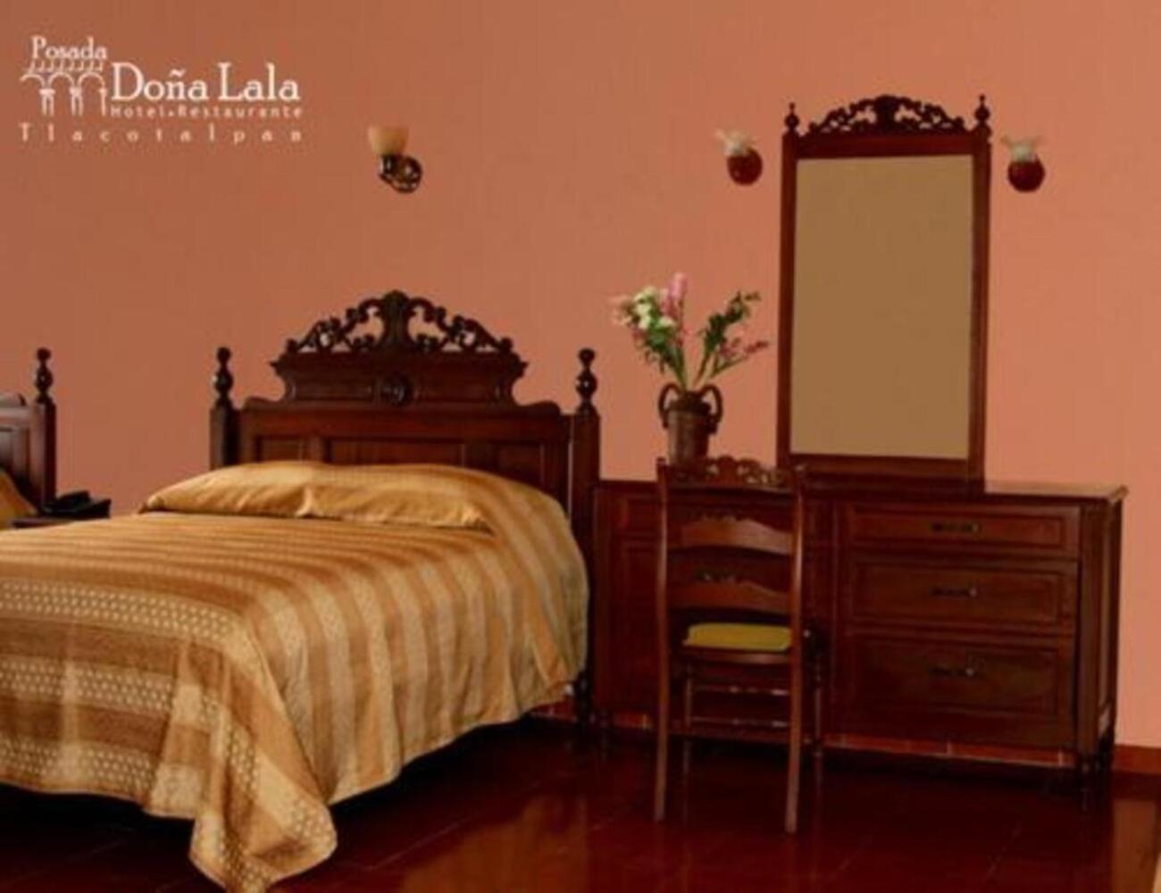 Hotel Posada Dona Lala Тлакотаплан Екстериор снимка